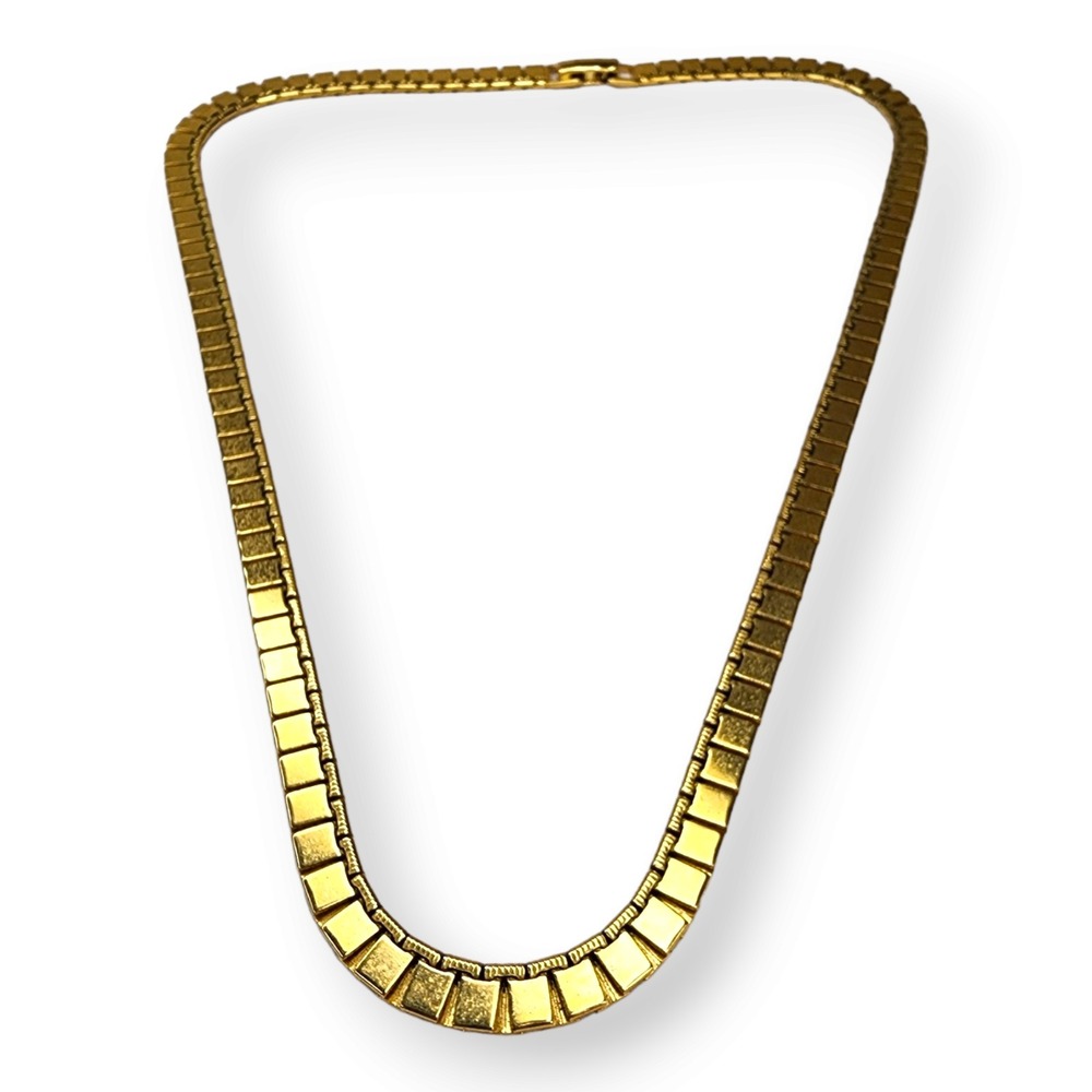 Vintage Gold Tone Monet Flat Bar Necklace 17 Inches